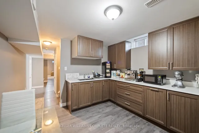 Additional image 37 of 24 MACBEAN Cres