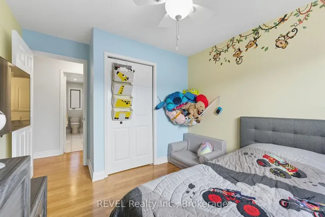 Additional image 22 of 11 Supreme Dr