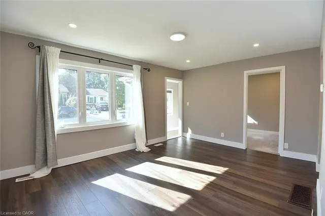 Additional image 8 of 26 Spencer Ave