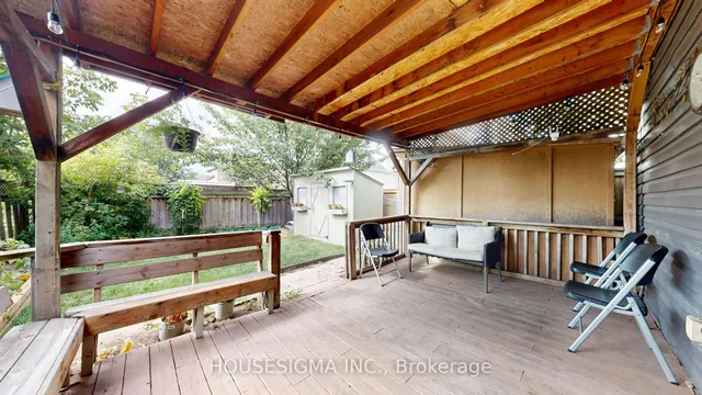 Additional image 26 of 6 Albany Ave