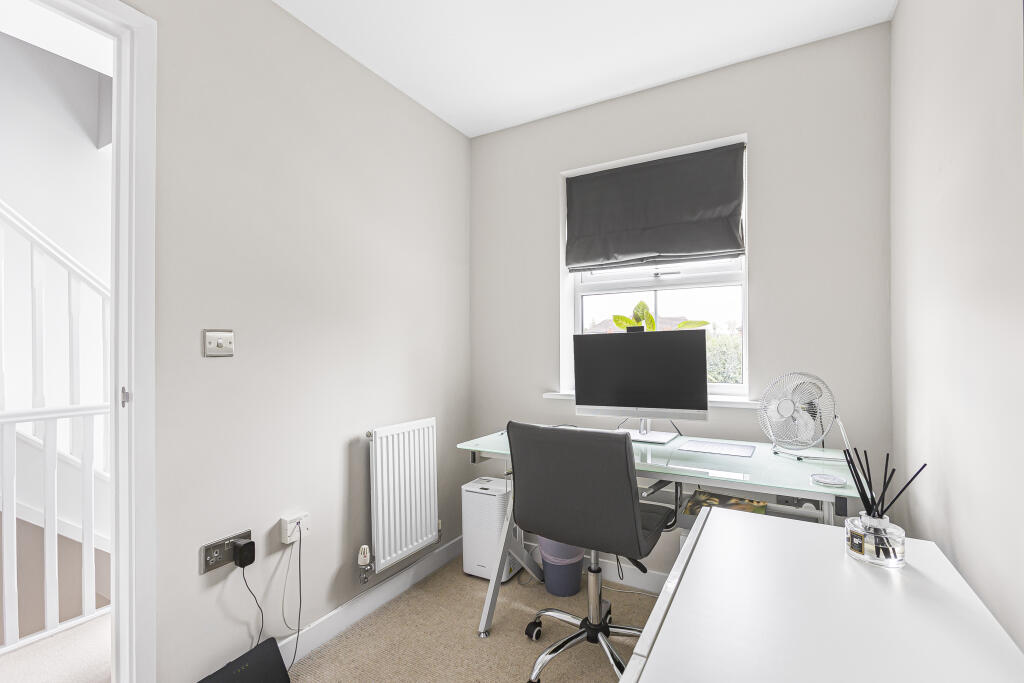 Additional image 9 of Welwyn By Pass Road, Welwyn, AL6