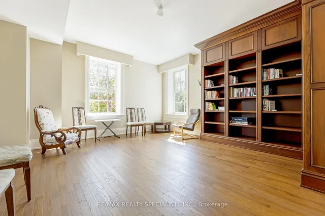 Additional image 31 of 33 Whitmer St Unit 609