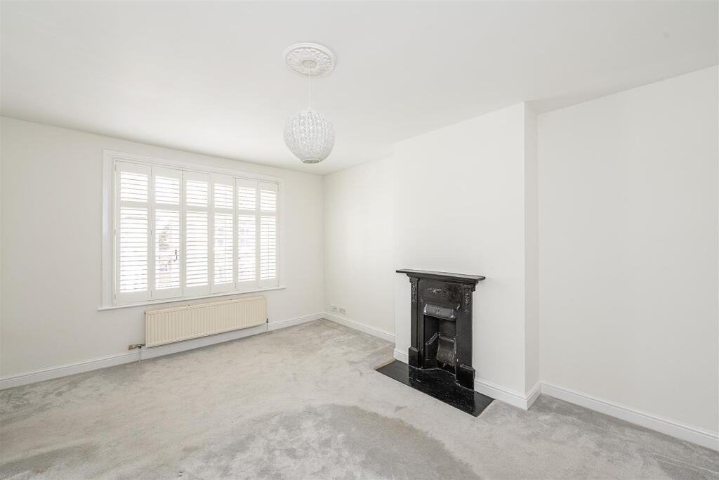 Additional image 7 of Cowper Road, Harpenden