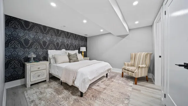 Additional image 39 of 11 John Murray St