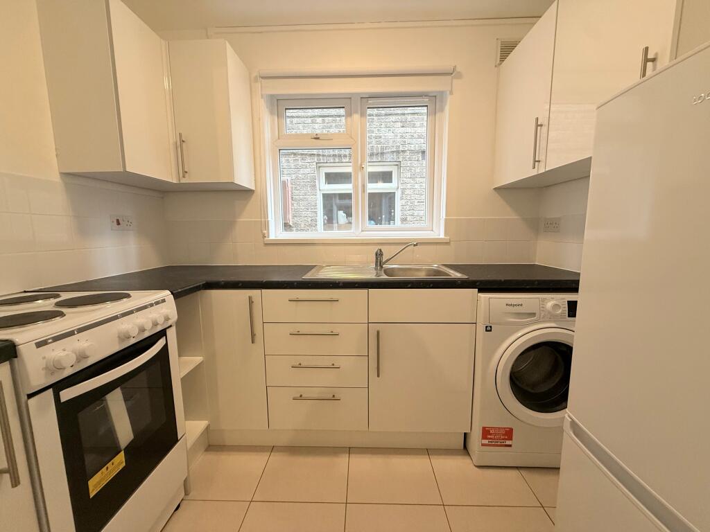 Additional image 8 of Yew Grove, WELWYN GARDEN CITY