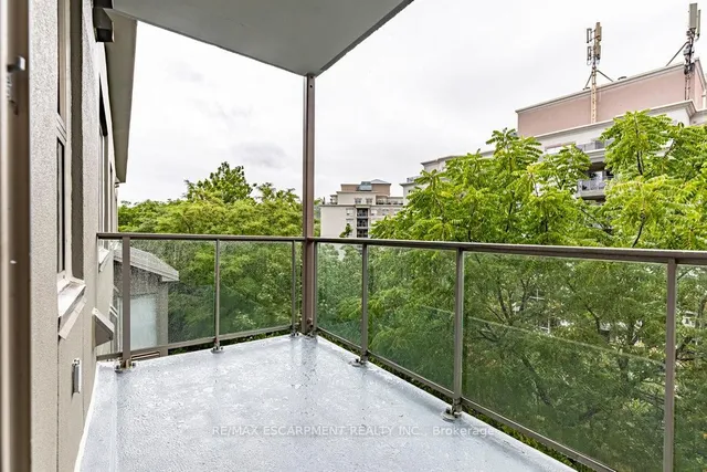 Additional image 7 of 77 Governors Rd Unit 604