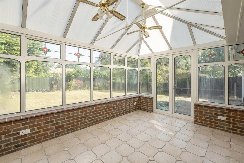 Additional image 5 of How Field, Harpenden