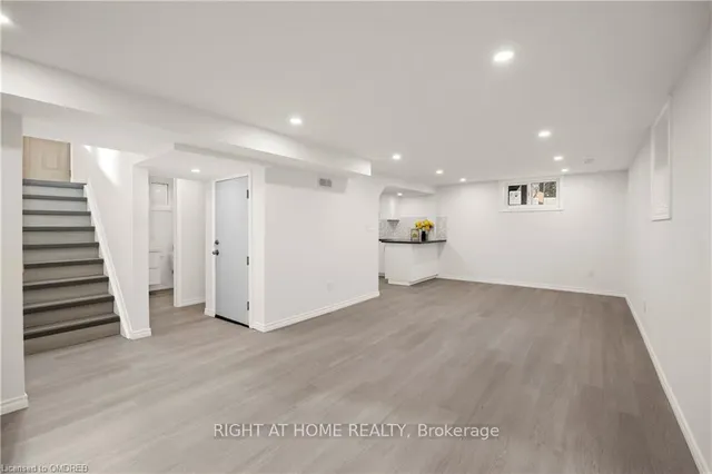 Additional image 14 of 60 Champlain Ave