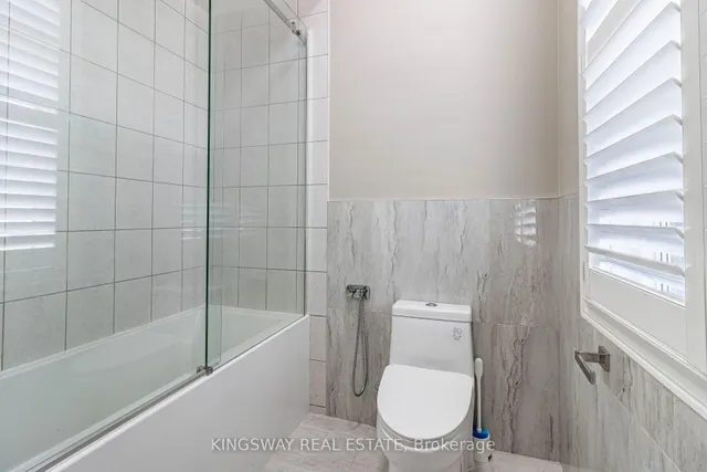 Additional image 32 of 166 Bronson Terr