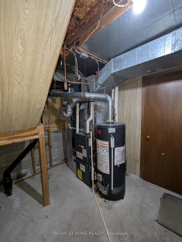 Additional image 42 of 73 Skyview Dr