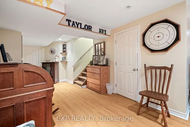 Additional image 25 of 130 Robert St Unit 22