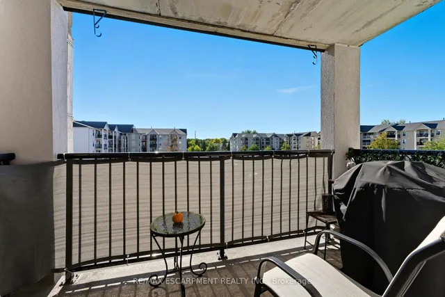 Additional image 12 of 1421 Walker's Line Unit 304