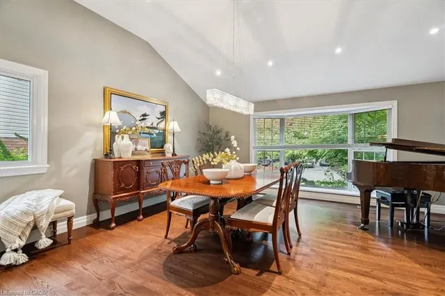 Additional image 10 of 493 Donegal Dr