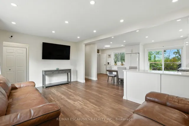 Additional image 15 of 293 Regional Rd 20