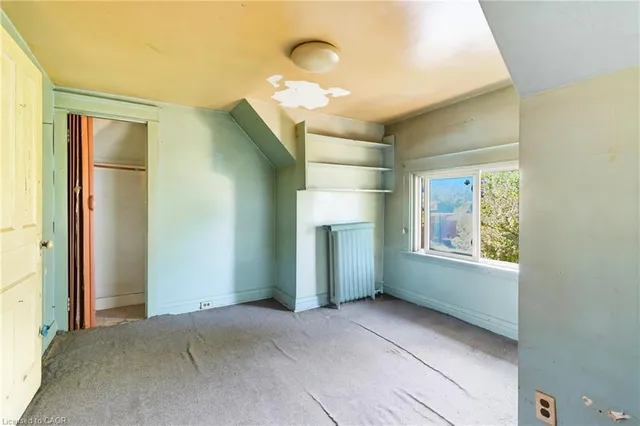 Additional image 27 of 11 Holton Ave