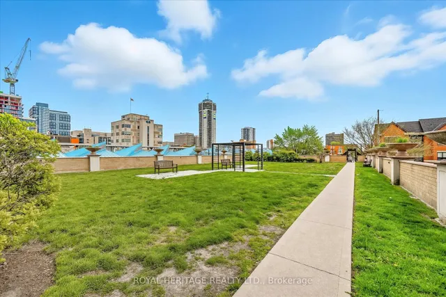 Additional image 29 of 135 James St Unit 615