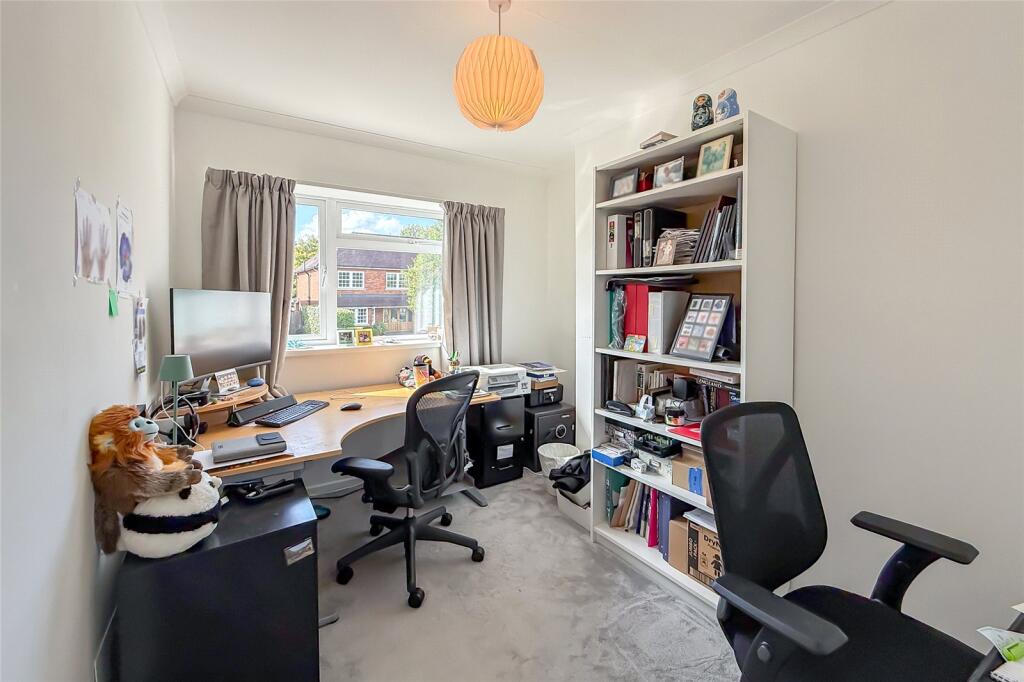 Additional image 9 of Tuffnells Way, Harpenden, Hertfordshire, AL5