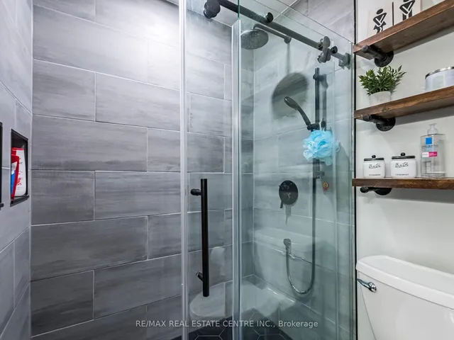 Additional image 36 of 678 Harrison Rd