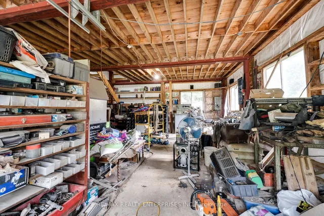 Additional image 24 of 12909 5th Line