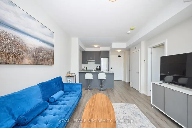 Additional image 14 of 600 North Service Rd Unit 221