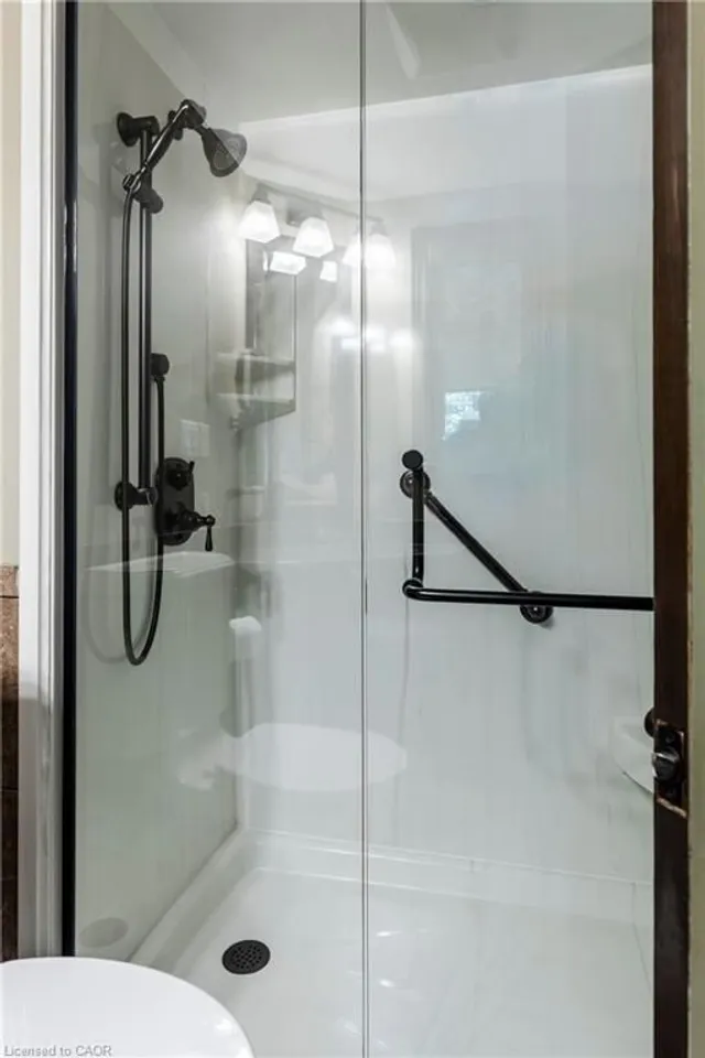 Additional image 25 of 17 Alma St