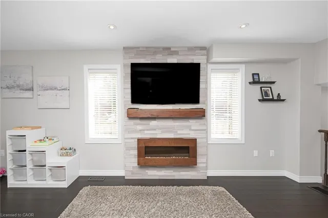 Additional image 22 of 69 Escarpment Dr