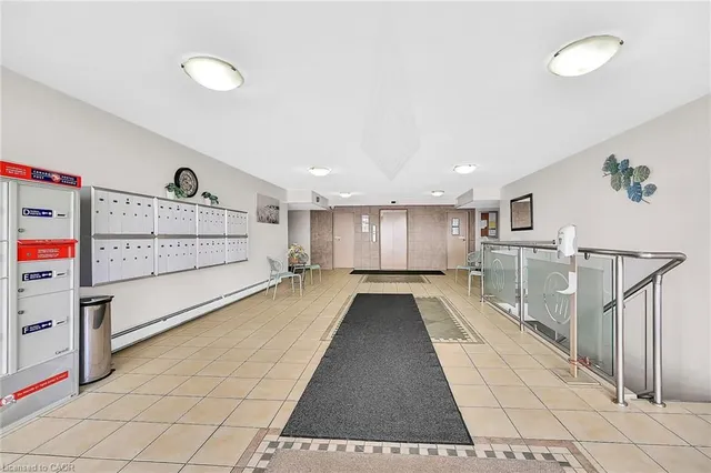 Additional image 6 of 510 Queenston Rd Unit 404