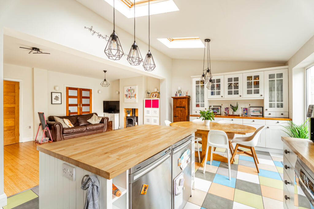 Additional image 7 of The Ridgeway, St. Albans, Hertfordshire, AL4