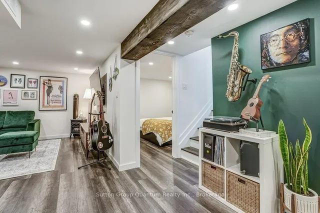 Additional image 25 of 662 Upper Sherman Ave