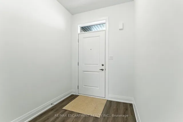 Additional image 4 of 4 Clear Valley Lane