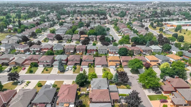 Additional image 47 of 2 ROBESPIERRE Crt