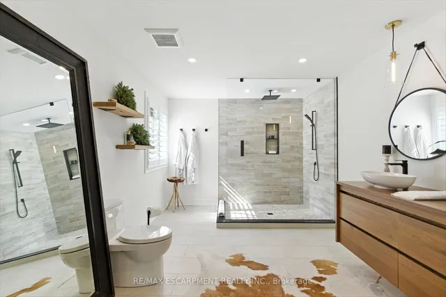 Additional image 26 of 587 Sandcherry Dr