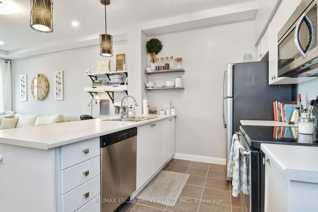 Additional image 7 of 112 King St Unit 903