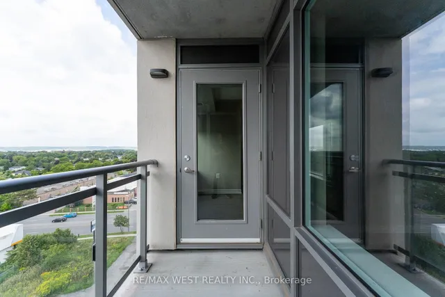 Additional image 34 of 716 Main St Unit 910