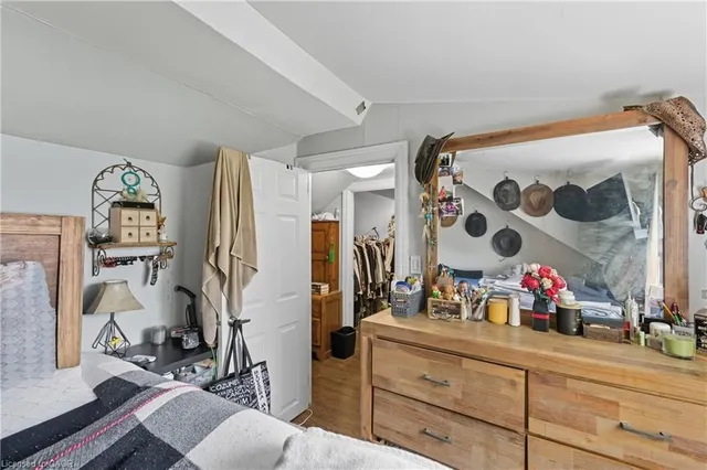 Additional image 22 of 110 Emerson St