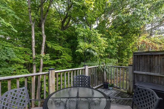 Additional image 11 of 1095 Skyview Dr Unit 2