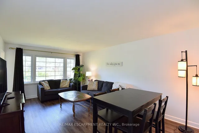 Additional image 12 of 1384 Niels Ave