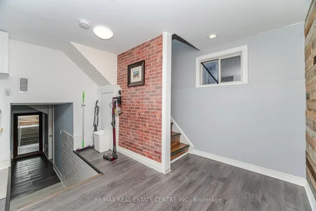 Additional image 32 of 91 East 44th St