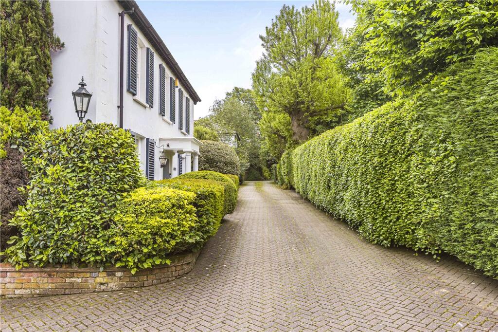 Additional image 32 of Halls Close, Hobbs Hill, Welwyn, AL6