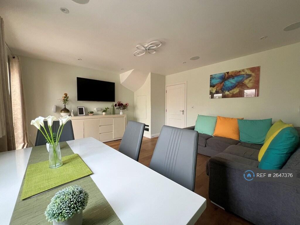 Additional image 4 of Eddington Crescent, Welwyn Garden City, AL7