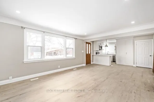 Additional image 5 of 177 Allenby Ave