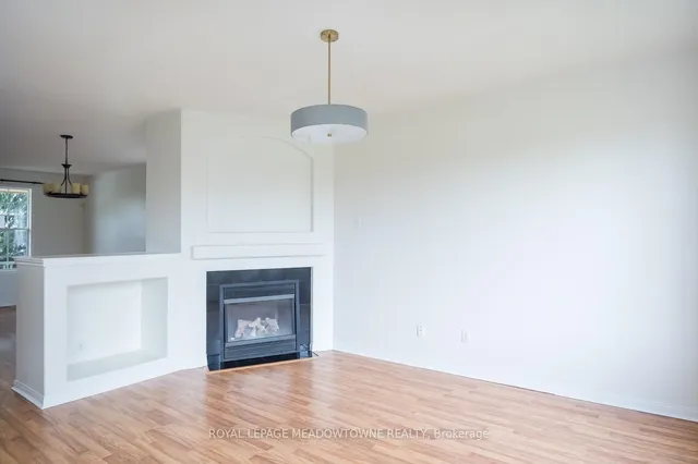 Additional image 12 of 833 Watson Terr