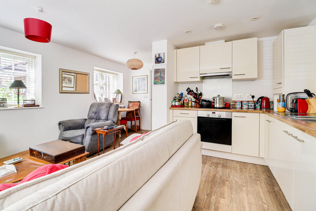 Additional image 4 of Pegrum Drive, London Colney, AL2