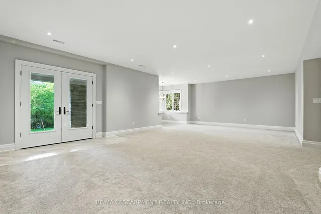 Additional image 43 of 391 Patricia Dr