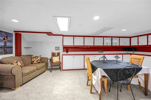 Additional image 35 of 27 Paradise Rd