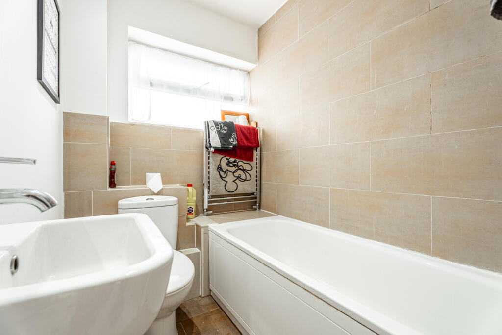 Additional image 8 of Hughenden Road, St. Albans, Hertfordshire, AL4