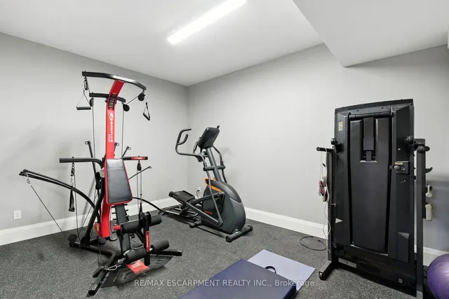 Additional image 37 of 41 Shakespeare Rd