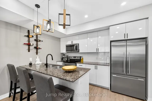 Additional image 19 of 1206 Main St Unit 107