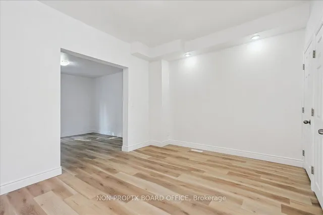 Additional image 8 of 49 Clyde St