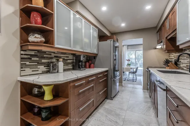 Additional image 12 of 1415 Hazelton Blvd Unit 23